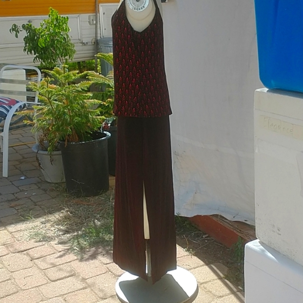 Dress - Picture 2 of 7